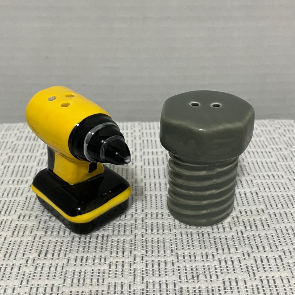 Yellow and Black Drill Salt Shaker with Gray Bolt Shaker Set